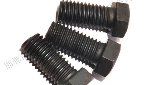 外六角螺絲斷裂一般都是松動而斷裂的。